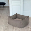 Ladda bild i gallerivisaren, CARL HUNDKORGEN / BRUN TWEED
