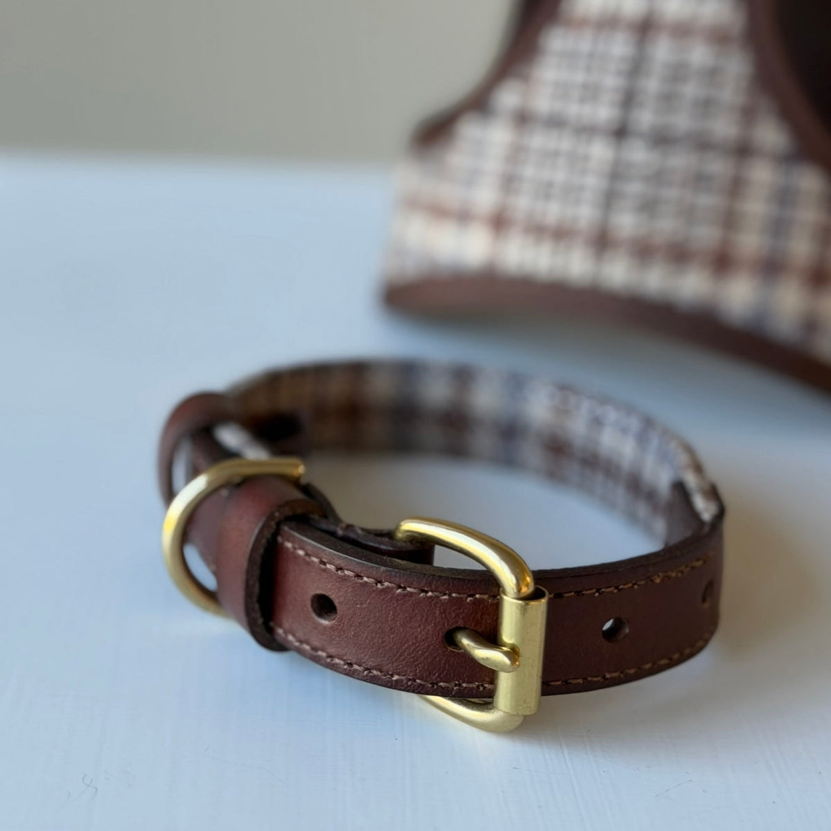 Nora hundhalsband rutigt i brun mix