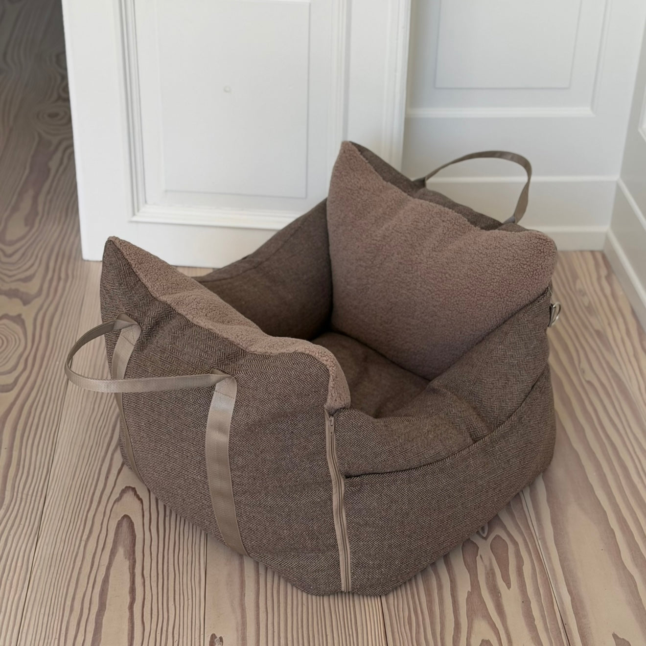 BJØRK BILSÄTE FÖR HUNDAR - BRUN TWEED