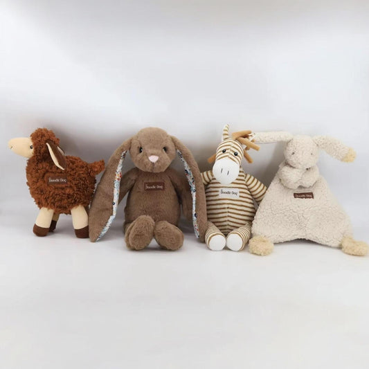 Giraffen Georg fra By Doodle Dog
